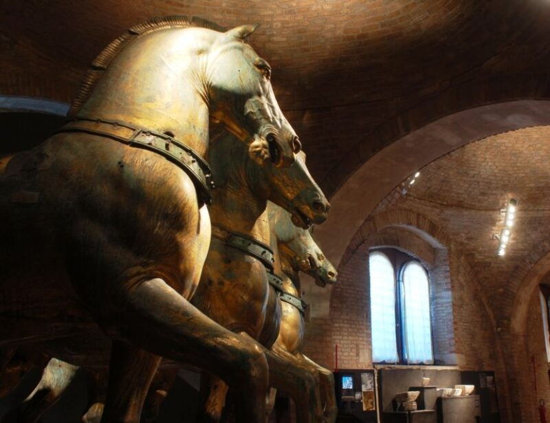 venice-st-marks-basilica-guided-visit-terrace-access
