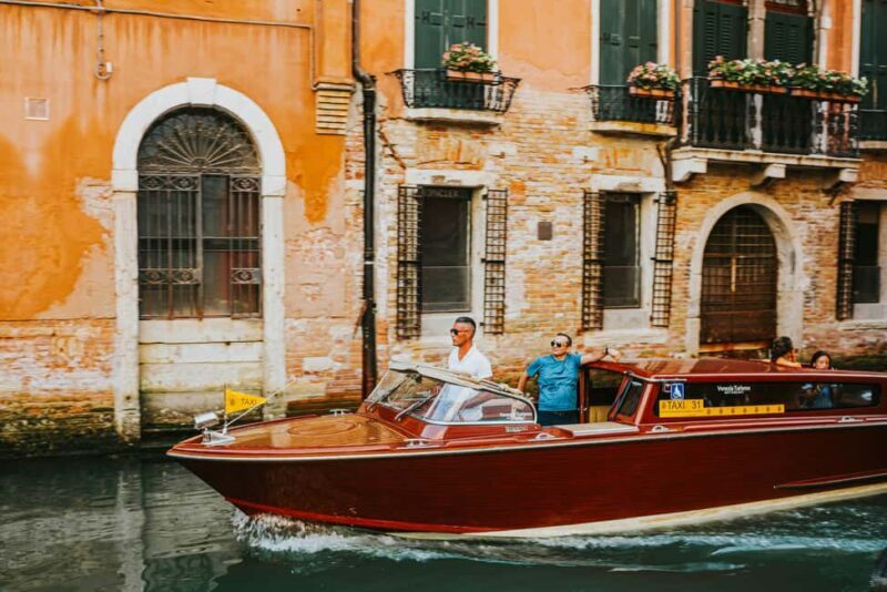 Venice: St. Mark's Basilica, Murano and Doge's Palace option - Key Points