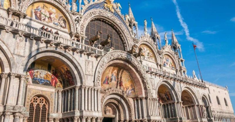 venice-st-marks-basilica-tour-with-doges-palace-option