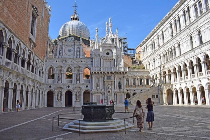 venice-st-marks-basilica-tour-with-doges-palace-option