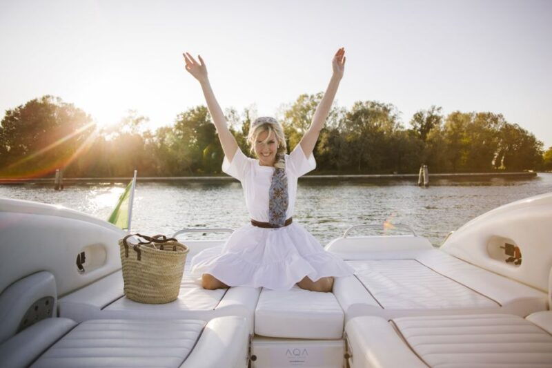 venice-sunset-yacht-experience