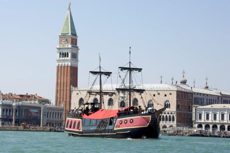 venice-venetian-lagoon-tour-and-galleon-dinner