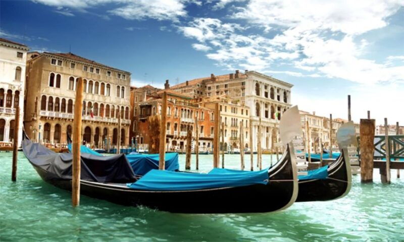venice-walk-gondola-ride-rialto-to-grand-canal