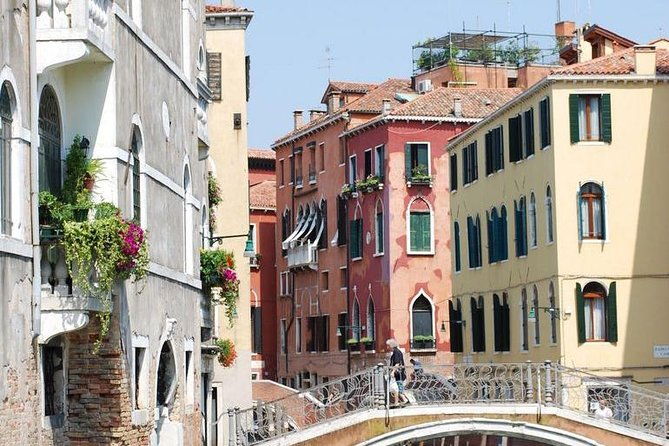venice-walking-tour-and-gondola-ride