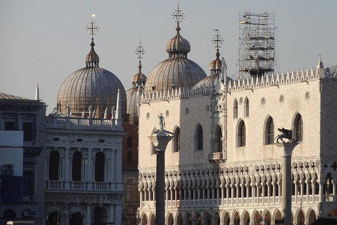 venice-walking-tour-plus-skip-the-lines-doges-palace-and-st-marks-basilica-tours