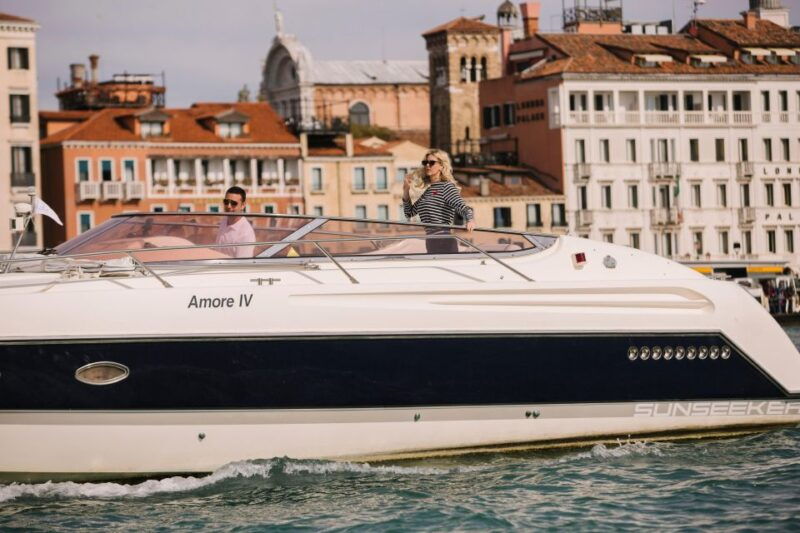 venice-yacht-cruise-in-venice-lagoon