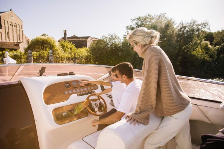 venice-yacht-cruise-in-venice-lagoon