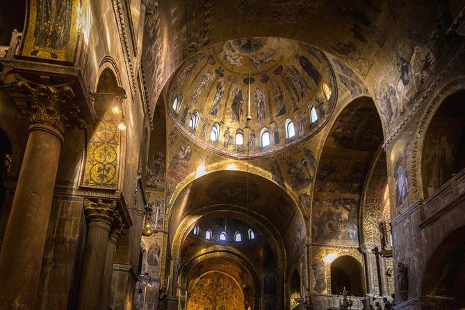 venices-best-basilica-doges-palace-gondola-history-gallery