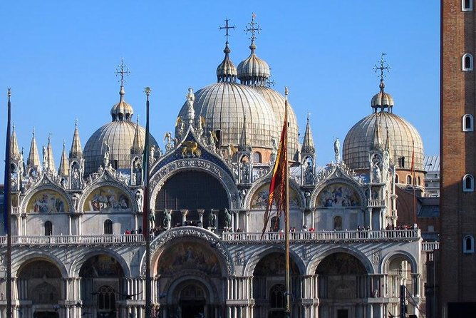 venices-best-basilica-doges-palace-gondola-history-gallery