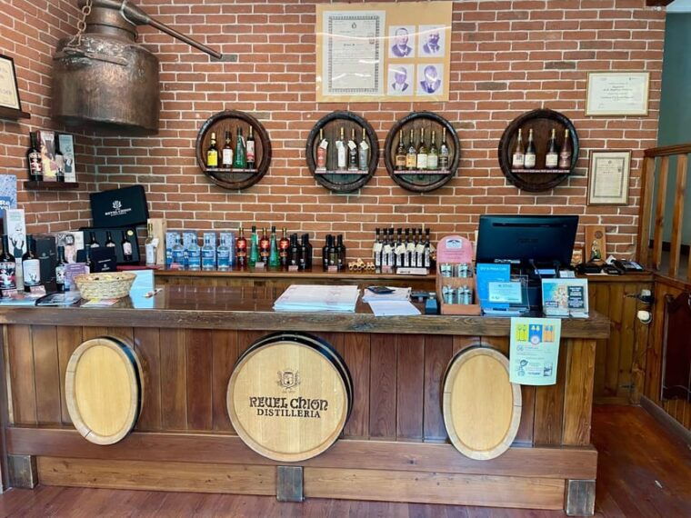 vermouth-and-spirits-tasting-in-a-distillery-near-turin