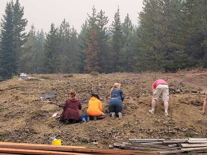 vernon-bc-dig-your-own-opals