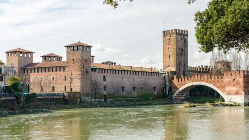 verona-audioguide-travelmate-app-for-your-smartphone