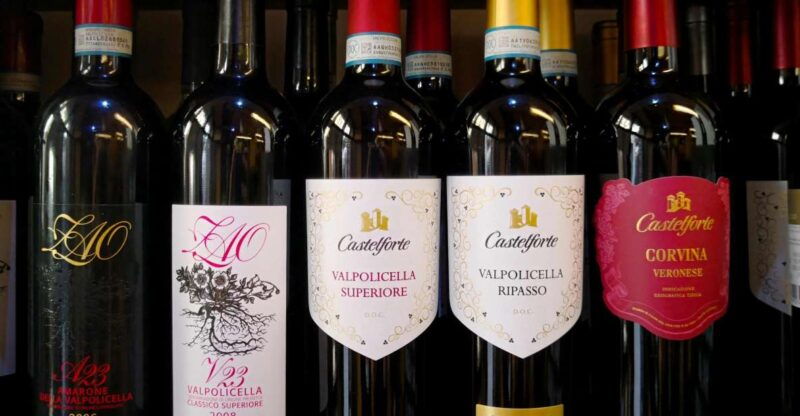 verona-blindfolded-wine-tasting