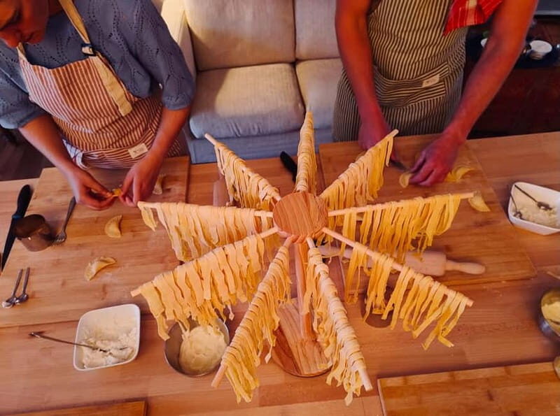 Verona Center: Pasta Class with Dinner & Wine in Local Home - FAQs