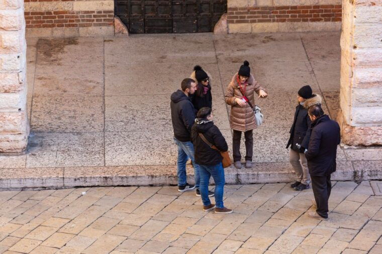 verona-city-highlights-street-food-walking-tour
