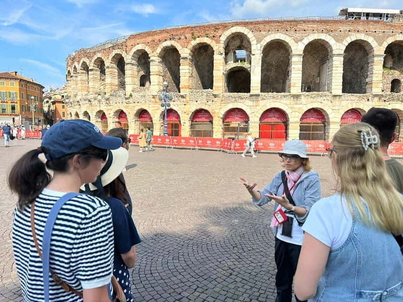 Verona: Guided Small Group Walking Tour of the City of Love - Who Will Love This Tour?