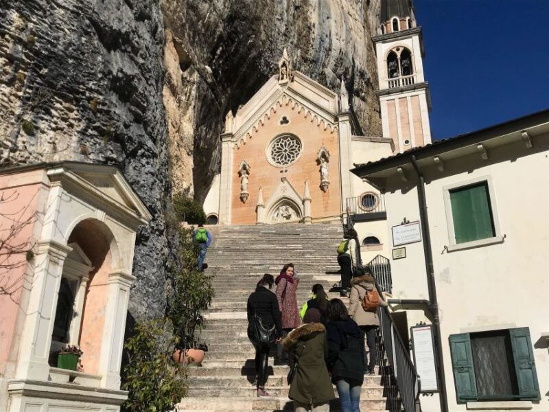 verona-madonna-della-corona-sanctuary-walking-tour