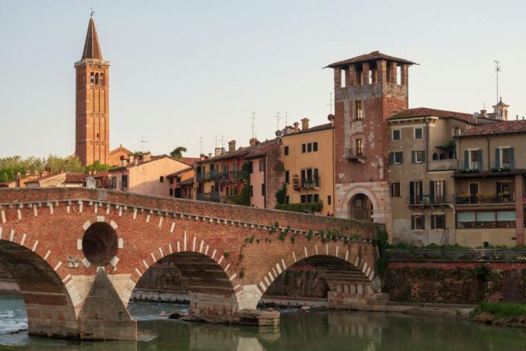 verona-private-walking-tour-in-the-city-of-love