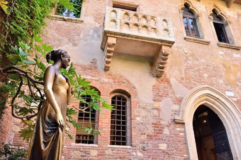 Verona: Romeo and Juliet Guided Walking Tour - Authentic Insights from Past Travelers