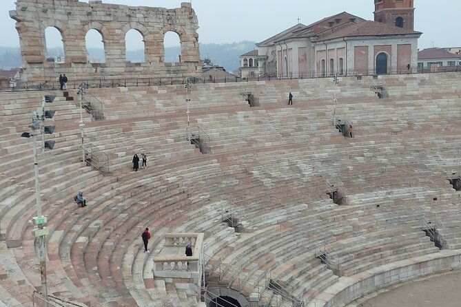 verona-small-group-walking-tour-with-cable-car-and-arena-tickets