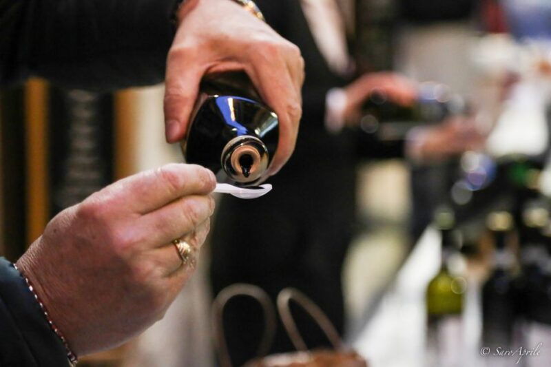 verona-traditional-balsamic-vinegar-from-modena-tasting