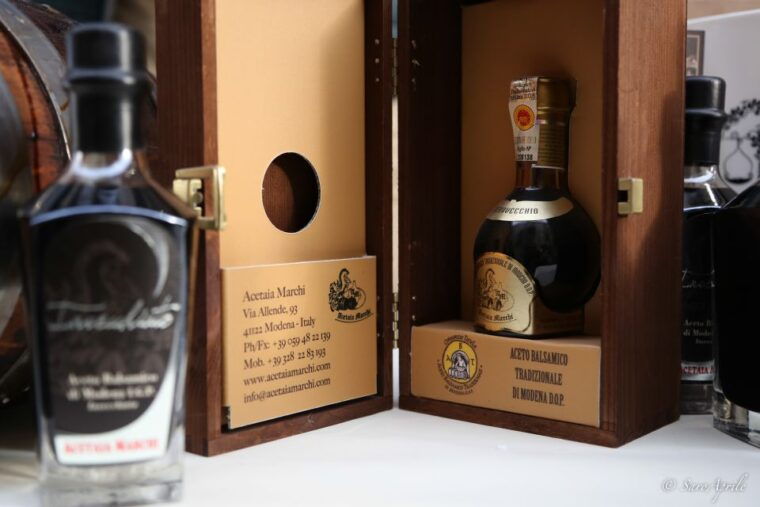 verona-traditional-balsamic-vinegar-from-modena-tasting