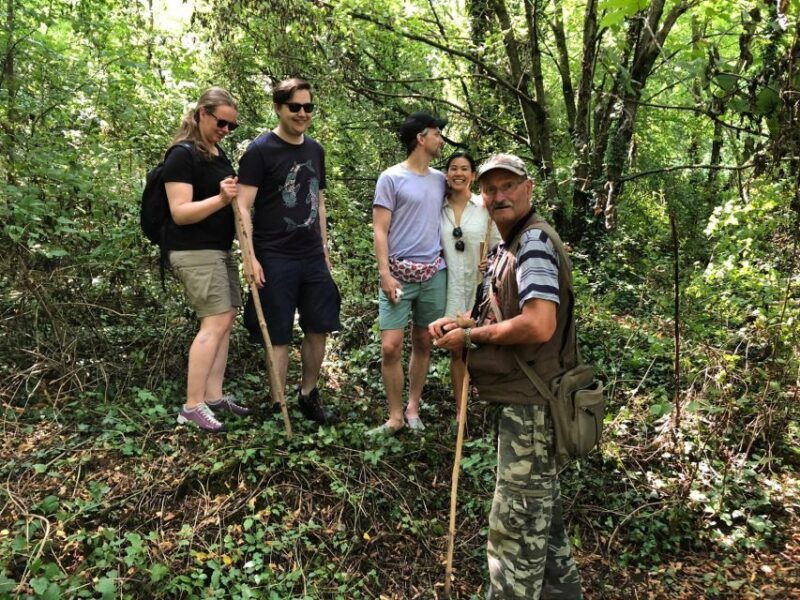 verona-truffle-hunting-experience-amarone-tasting