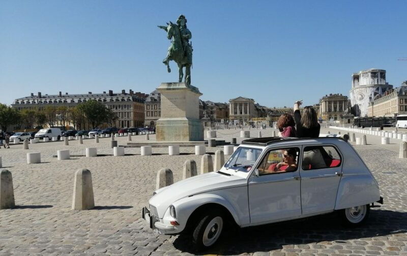 versailles-1-hour-private-city-tour-in-a-vintage-car