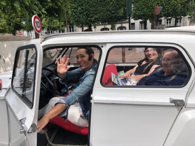 versailles-1-hour-private-city-tour-in-a-vintage-car