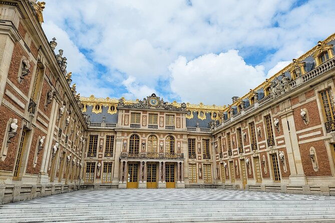 versailles-bike-tour-from-paris-w-gardens-entry-tickets