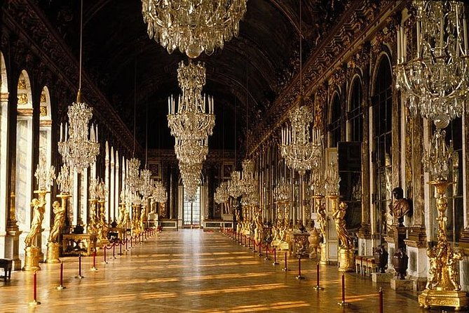 versailles-castle-round-trip-transfer-from-paris-by-luxury-van