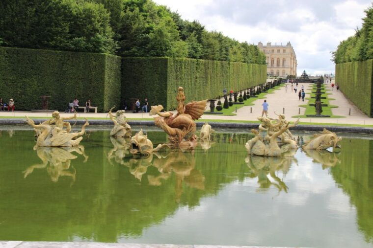 versailles-garden-private-guided-tour-palace-entry-ticket