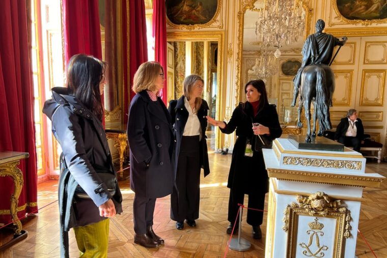 versailles-gardens-and-exclusive-kings-apartments-tour