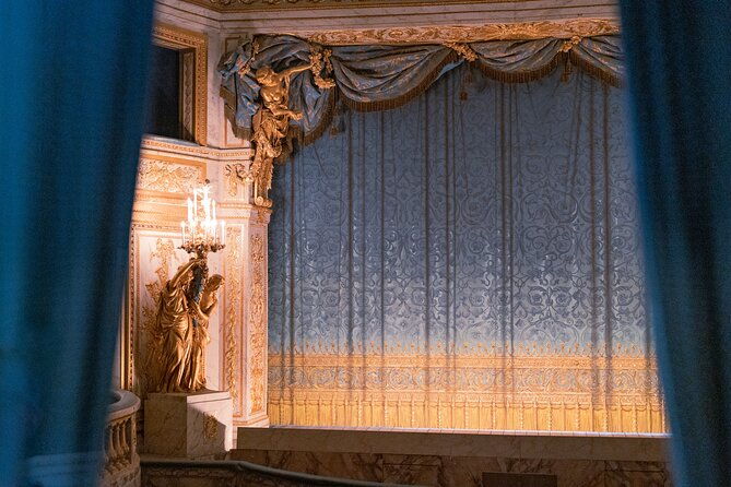 versailles-marie-antoinette-afternoon-guided-tour-with-petit-trianon-hamlet