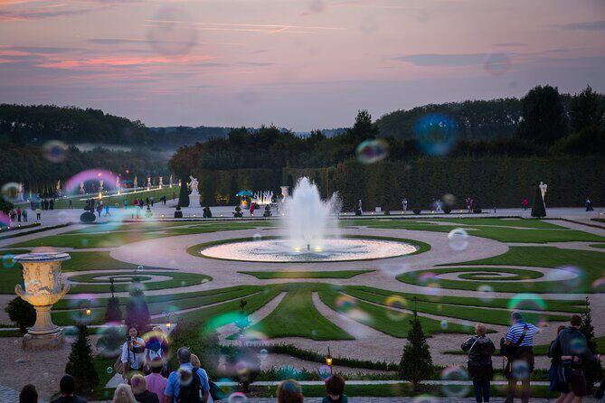 Versailles Palace Audio-Guided Tour by Shuttle from Paris - FAQs