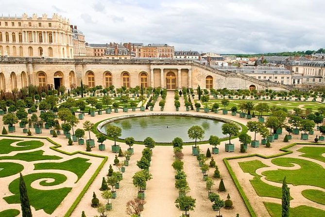 versailles-palace-best-of-estate-private-day-tour-with-lunch-queens-hamlet-2