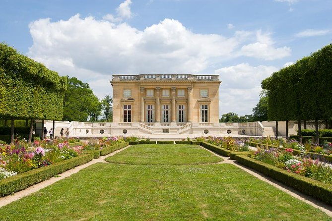 versailles-palace-best-of-estate-private-day-tour-with-lunch-queens-hamlet-2