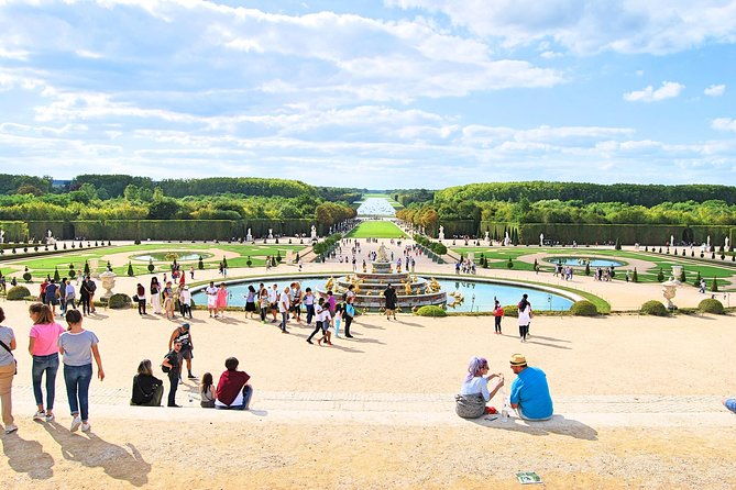 versailles-palace-gardens-tour-with-transport-from-paris