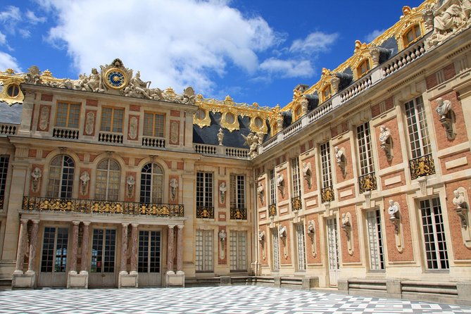versailles-palace-gardens-tour-with-transport-from-paris