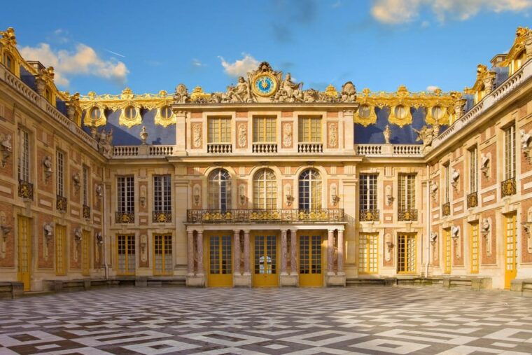 versailles-palace-gardens-trianon-estate-fast-track-tour