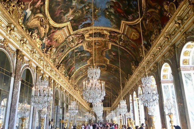 Versailles Palace & Marie-Antoinette's Estate Private Guided Tour with Lunch - The Perfect Balance of Comfort and Culture