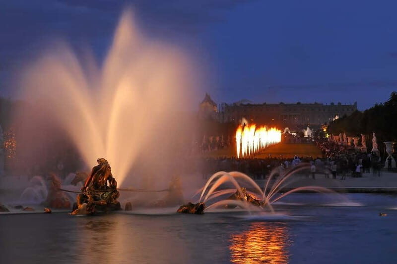Versailles: Palace of Versailles Night Fountain Show - A Detailed Look: What to Expect