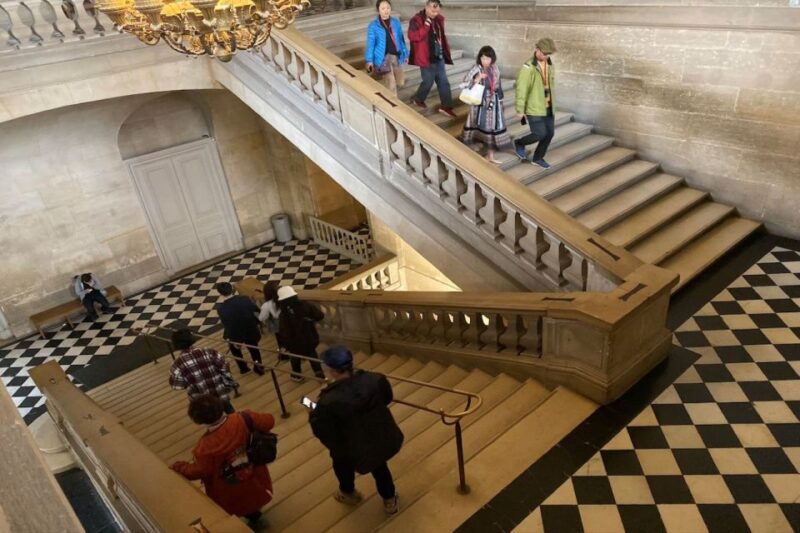 versailles-royal-palace-gardens-private-golf-cart-tour