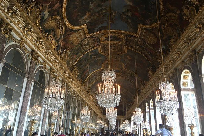 versailles-royal-palace-gardens-private-tour-by-golf-cart