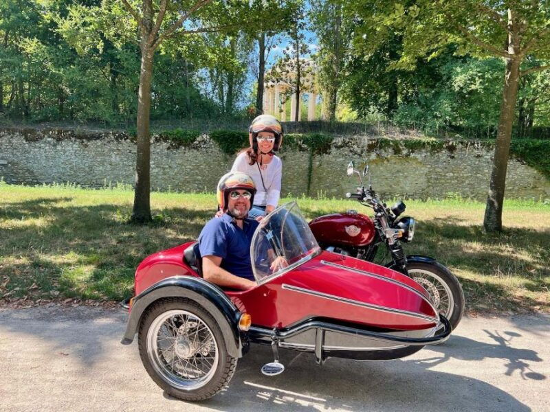 versailles-skip-the-line-chateau-and-estate-sidecar-tour