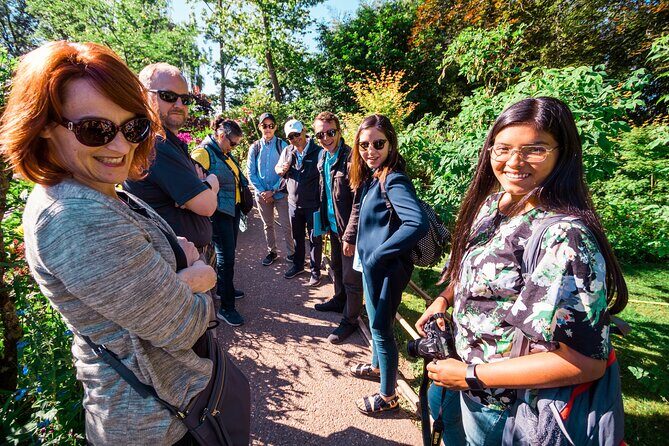 Versailles Timed Entrance Ticket and Giverny Small Group Day Trip from Paris - Potential Drawbacks or Considerations