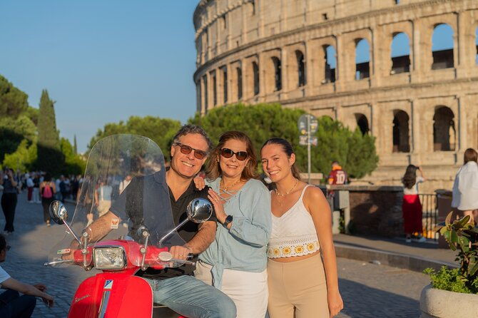 vespa-city-tour-professional-photoshoot-local-tiramisu