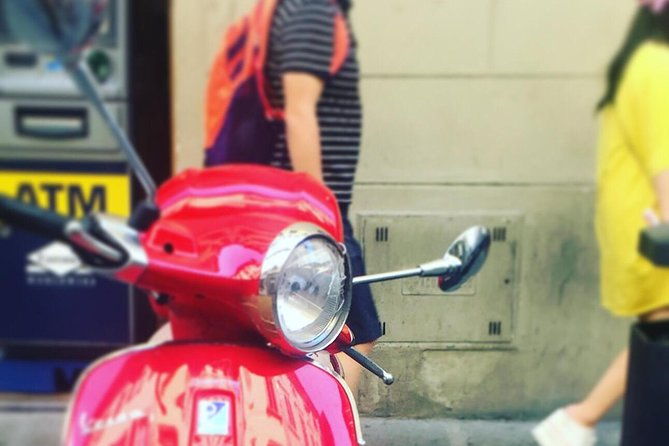 vespa-motorcycle-rental-in-florence