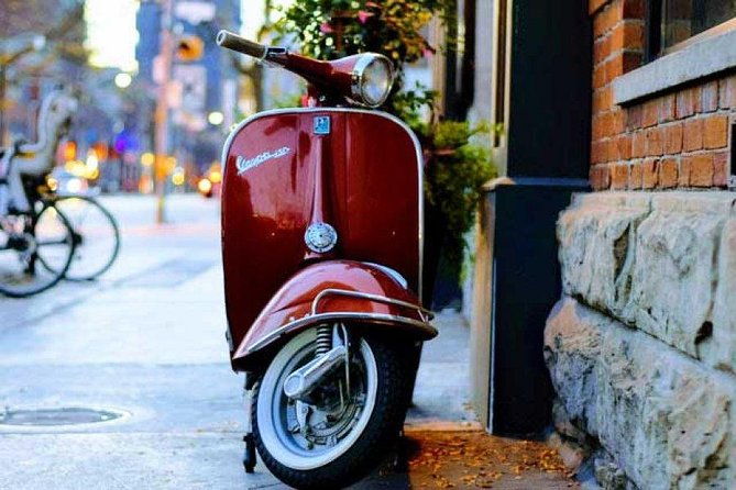 vespa-motorcycle-rental-in-florence