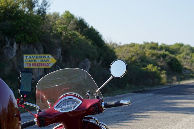 vespa-scooter-tour-off-the-beaten-path-local-villages-3-hour-scooter-tour